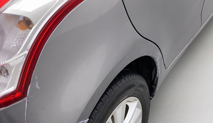 2012 Maruti Swift ZXI, Petrol, Manual, 65,139 km, Right quarter panel - Minor scratches