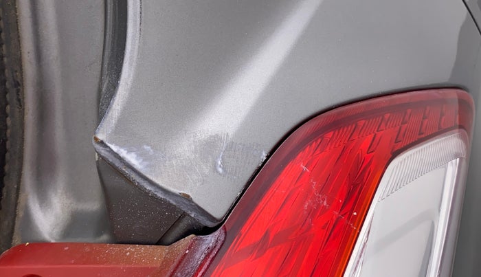 2012 Maruti Swift ZXI, Petrol, Manual, 65,139 km, Right quarter panel - Slightly rusted