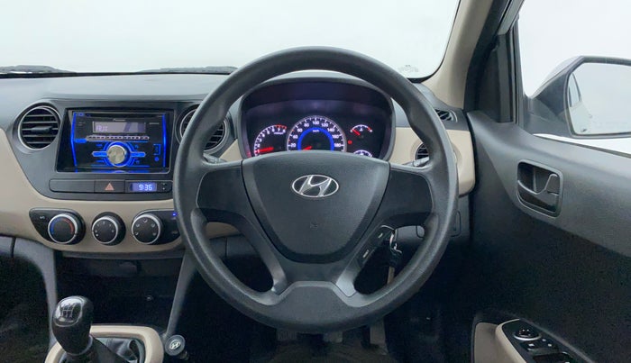2014 Hyundai Grand i10 MAGNA 1.2 KAPPA VTVT, Petrol, Manual, 34,297 km, Steering Wheel Close-up