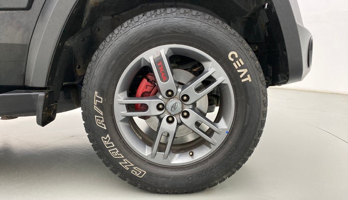 2021 Mahindra Thar LX HT PETROL 4WD MT, Petrol, Manual, 26,591 km, Right Front Wheel