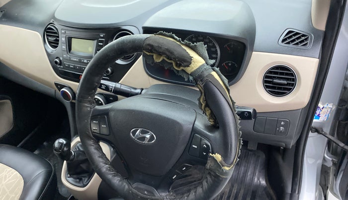 2019 Hyundai Grand i10 MAGNA 1.2 KAPPA VTVT, Petrol, Manual, 56,846 km, Steering wheel - Steering cover is minor torn