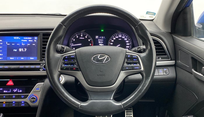 2018 Hyundai New Elantra 2.0 SX(O) AT PETROL, Petrol, Automatic, 32,646 km, Steering Wheel Close Up