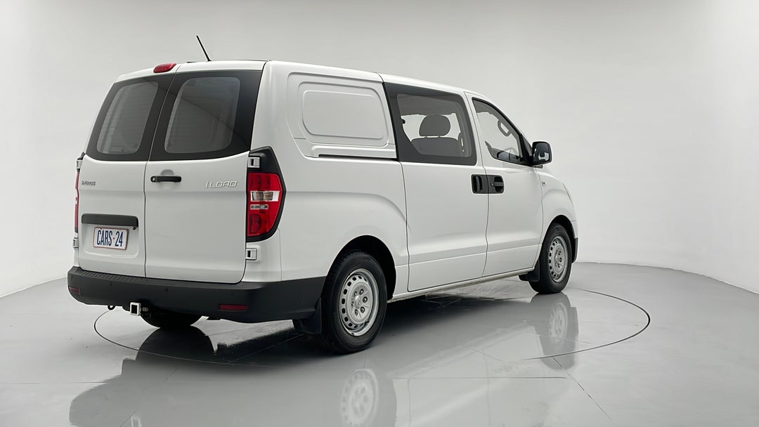 Right Back Diagonal (45- Degree) View