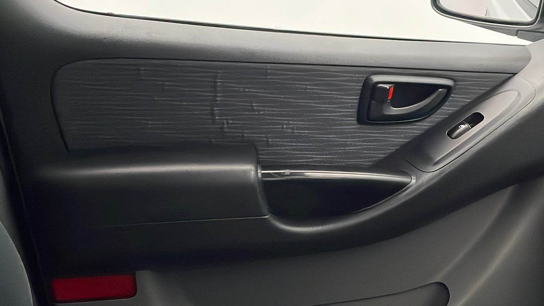 Doors Front LHS Lining broken / damaged