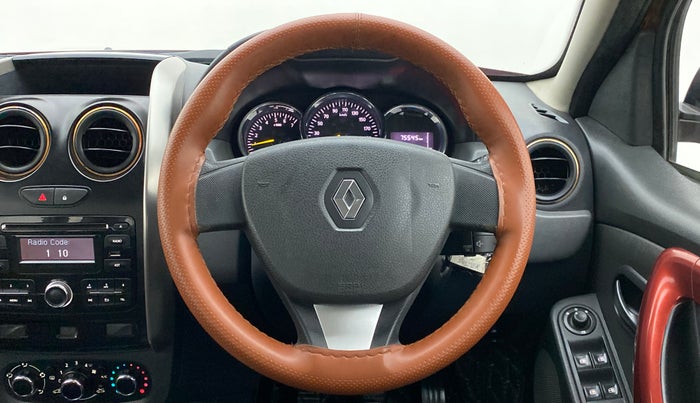 2016 Renault Duster RXS 85 PS, Diesel, Manual, 75,545 km, Steering Wheel Close Up