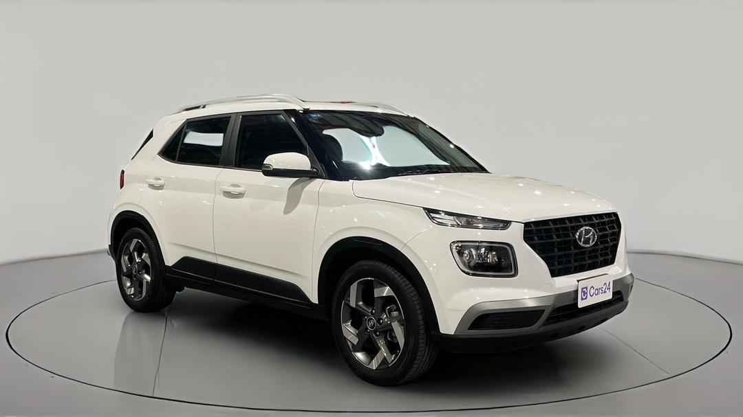 2023 Hyundai Venue Active, Automatic, 34314 km, Right Front Diagonal (45- Degree) View
