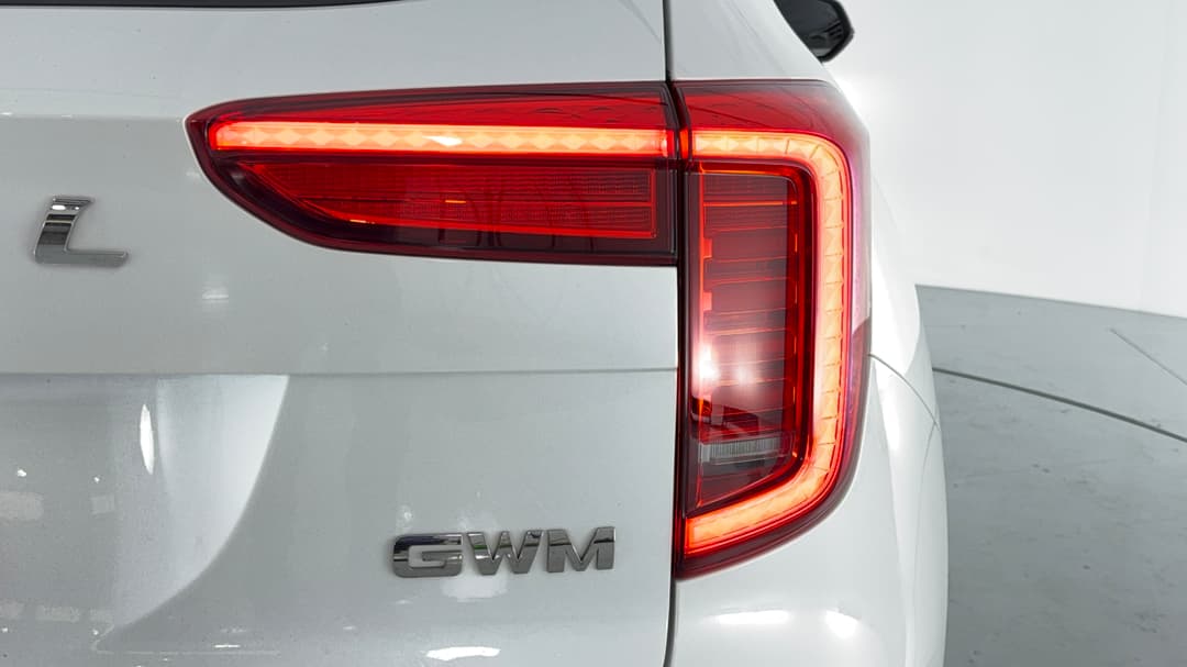 2022 GWM Haval Jolion Lux, Automatic, 48069 km, Badge (Boot Right Side)