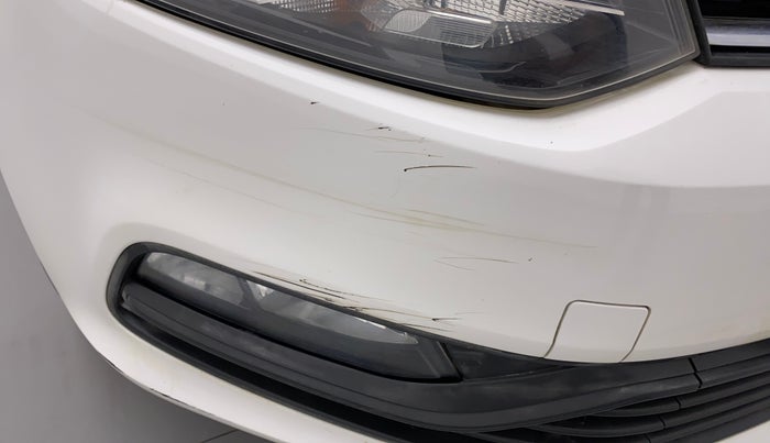 2014 Volkswagen Polo COMFORTLINE 1.2L, Petrol, Manual, 42,912 km, Front bumper - Minor scratches