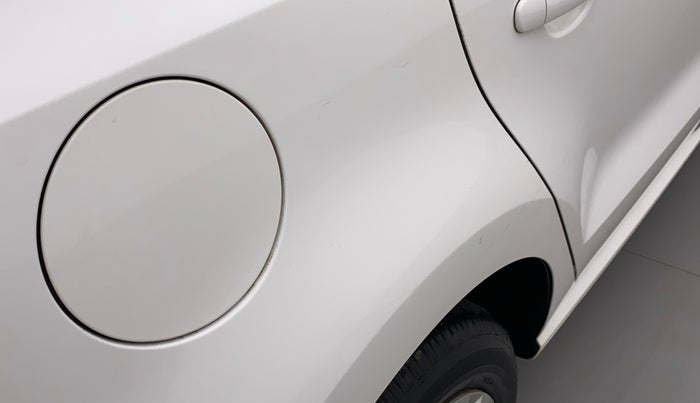 2014 Volkswagen Polo COMFORTLINE 1.2L, Petrol, Manual, 42,912 km, Right quarter panel - Minor scratches