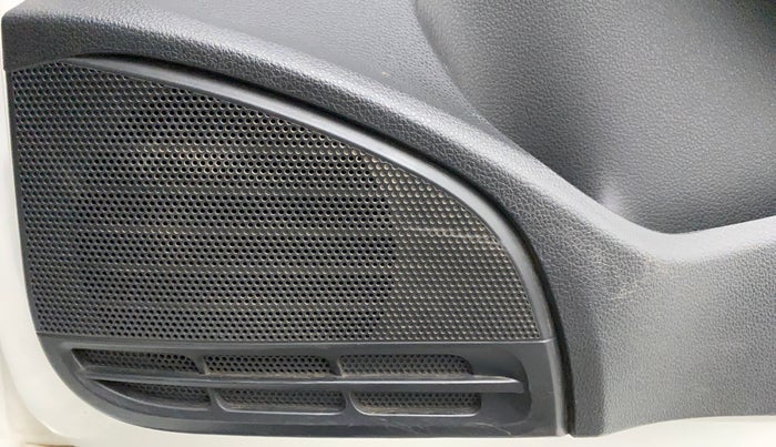 2014 Volkswagen Polo COMFORTLINE 1.2L, Petrol, Manual, 42,912 km, Speaker