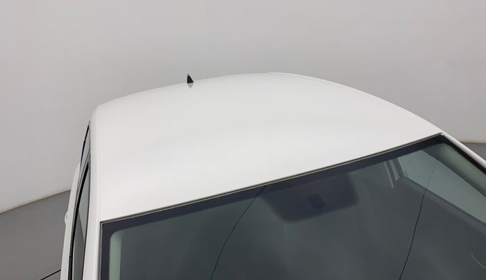 2014 Volkswagen Polo COMFORTLINE 1.2L, Petrol, Manual, 42,912 km, Roof