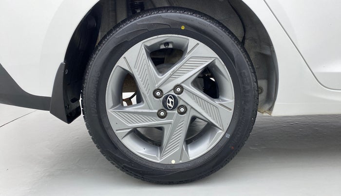 2020 Hyundai Verna SX PETROL AT, Petrol, Automatic, 23,593 km, Right Rear Wheel