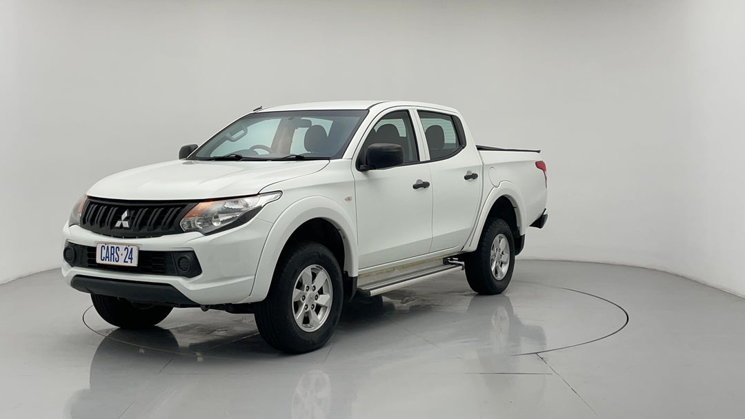 Left Front Diagonal (45- Degree) View