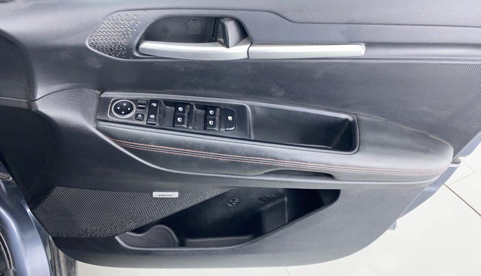 2020 KIA SONET GTX + 1.0 IMT, Petrol, Manual, 13,053 km, Driver Side Door Panels Control