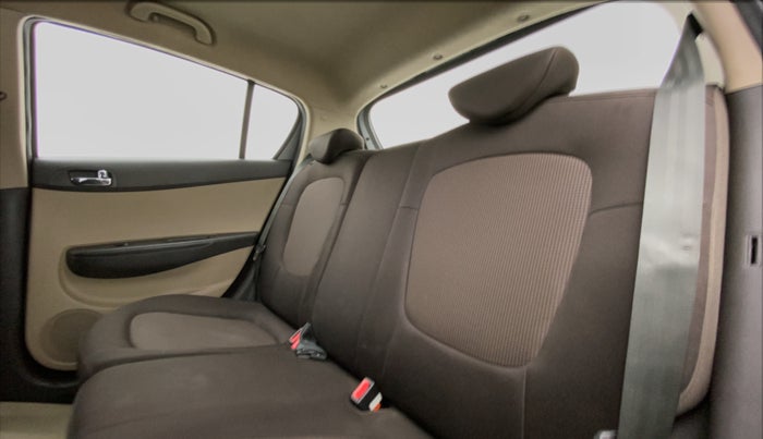 2012 Hyundai i20 ASTA 1.2, Petrol, Manual, 74,265 km, Right Side Rear Door Cabin