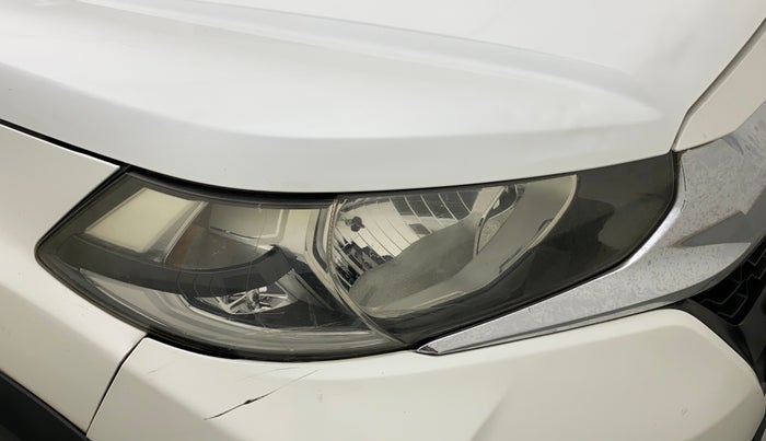 2017 Honda WR-V 1.2L I-VTEC VX MT, Petrol, Manual, 77,139 km, Right headlight - Minor scratches