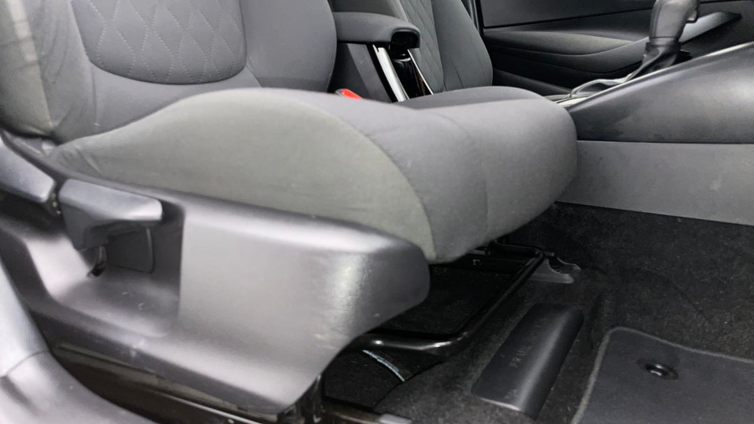 2022 Toyota Corolla Ascent Sport, Automatic, 60098 km, Drivers Side Adjustment Panel