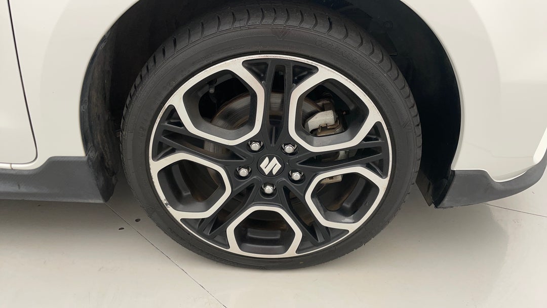 2022 Suzuki Swift Sport Navi Turbo, Manual, 48496 km, Right Front Wheel