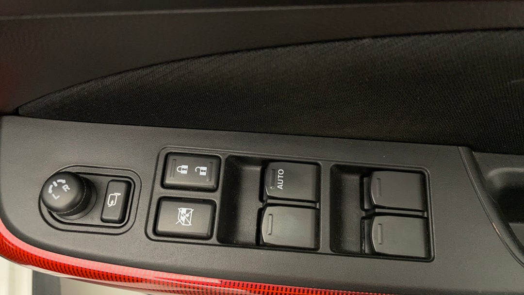 2022 Suzuki Swift Sport Navi Turbo, Manual, 48496 km, Drivers Side Door Panel Controls