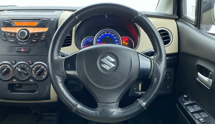 2018 Maruti Wagon R 1.0 VXI, Petrol, Manual, 26,603 km, Steering Wheel Close Up
