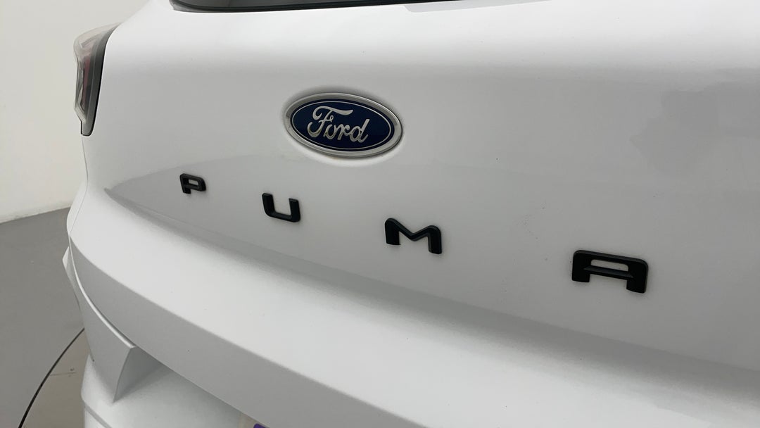 Badge (Boot Left Side)