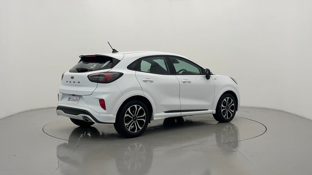 Right Back Diagonal (45- Degree) View