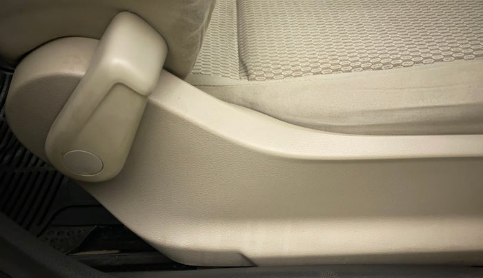 2011 Volkswagen Polo TRENDLINE 1.2L PETROL, Petrol, Manual, 63,435 km, Driver Side Adjustment Panel
