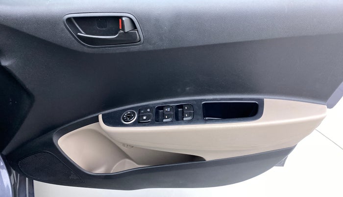 2017 Hyundai Grand i10 MAGNA 1.2 KAPPA VTVT, Petrol, Manual, 59,846 km, Driver Side Door Panels Control