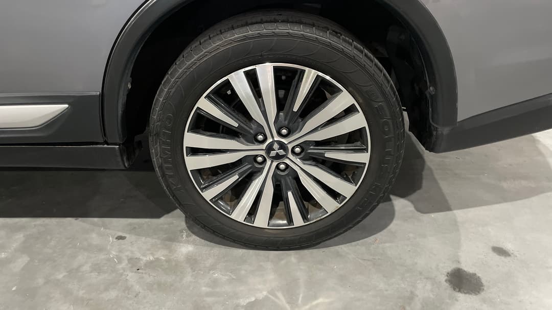 2018 Mitsubishi Outlander Es 7 Seat (2WD), Automatic, 117947 km, Left Rear Wheel