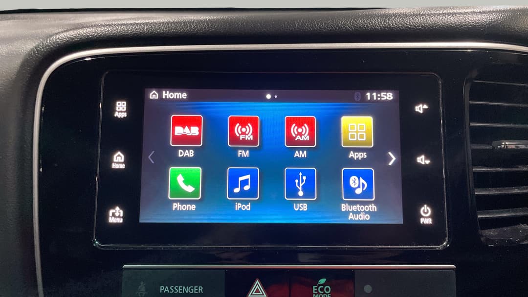 2018 Mitsubishi Outlander Es 7 Seat (2WD), Automatic, 117947 km, Infotainment System