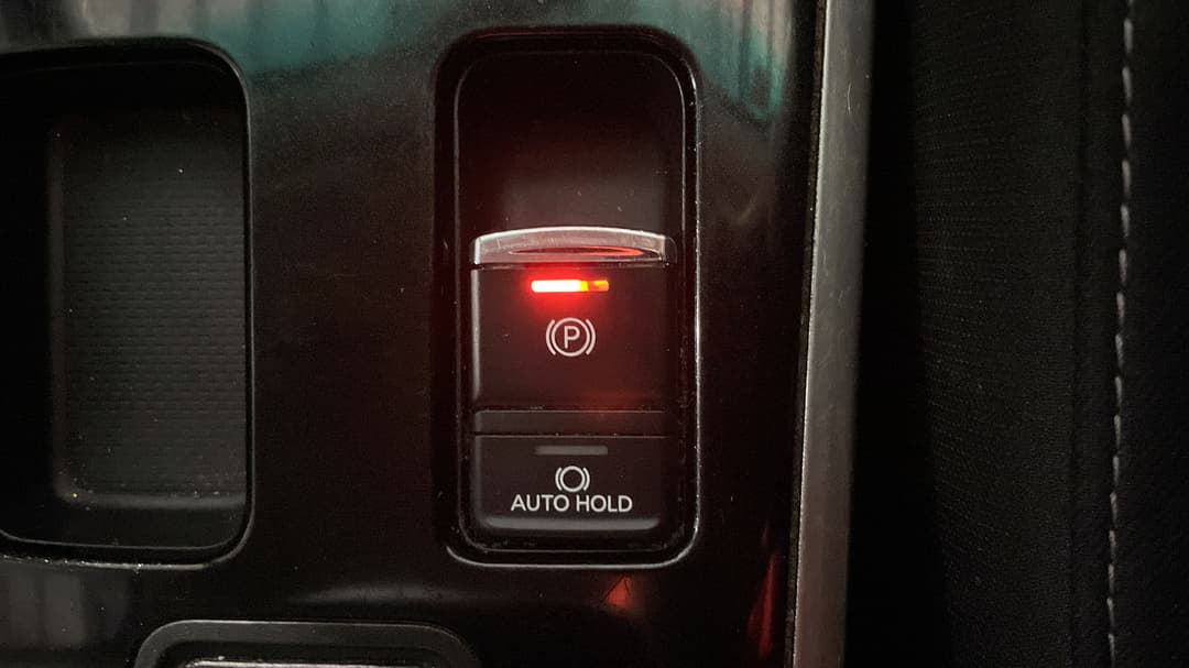 2018 Mitsubishi Outlander Es 7 Seat (2WD), Automatic, 117947 km, Handbrake