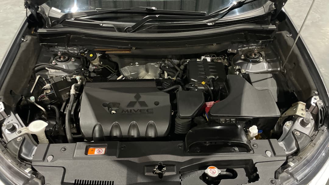 2018 Mitsubishi Outlander Es 7 Seat (2WD), Automatic, 117947 km, Open Bonnet (Engine)