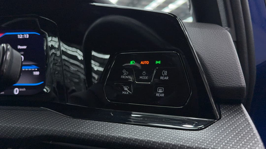 2024 Volkswagen Golf R 4motion, Automatic, 20389 km, Utility Switches/Buttons
