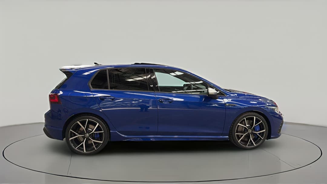 2024 Volkswagen Golf R 4motion, Automatic, 20389 km, Right Side View