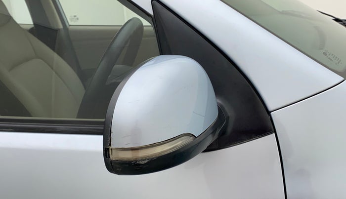 2011 Hyundai i10 ASTA 1.2, Petrol, Manual, 46,963 km, Right rear-view mirror - Indicator light has minor damage