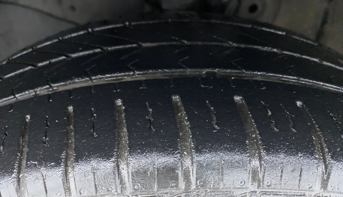 2017 Honda Amaze 1.2 SX MT I VTEC, Petrol, Manual, 37,344 km, Left Front Tyre Tread