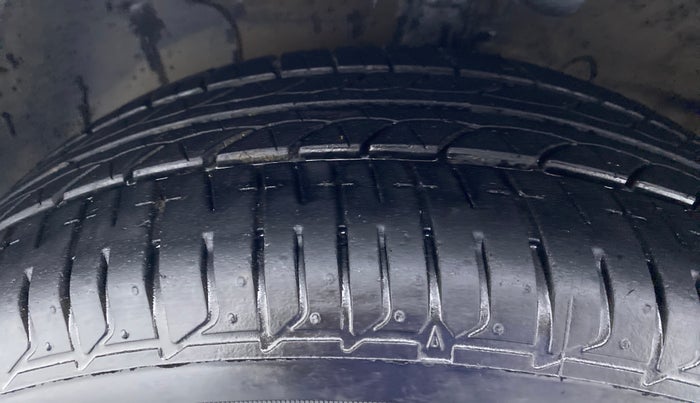 2021 Hyundai Verna SX PETROL MT, Petrol, Manual, 42,881 km, Left Front Tyre Tread