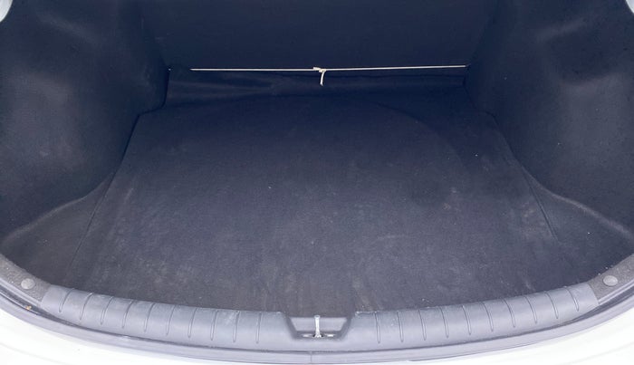 2021 Hyundai Verna SX PETROL MT, Petrol, Manual, 42,881 km, Boot Inside