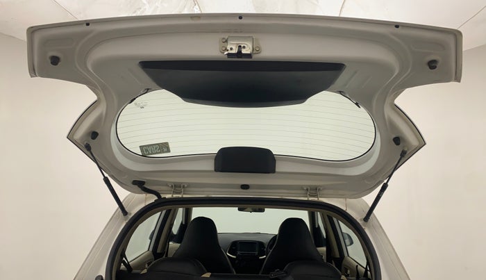 2018 Hyundai NEW SANTRO SPORTZ AMT, Petrol, Automatic, 19,642 km, Boot Door Open