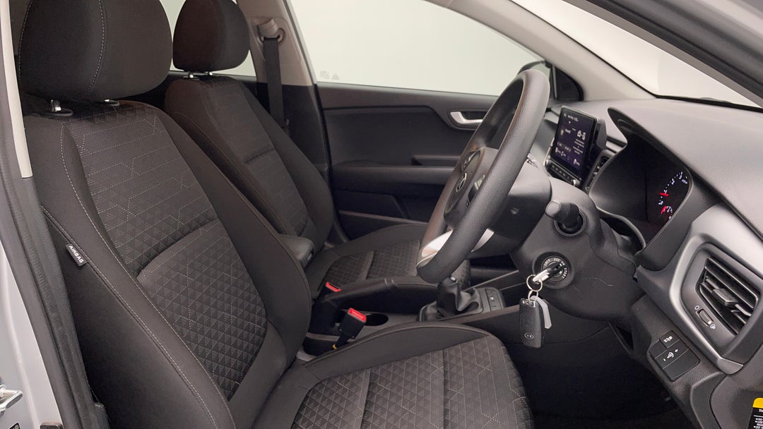2020 Kia Rio S, Manual, 47341 km, Right Side Front Door Cabin View