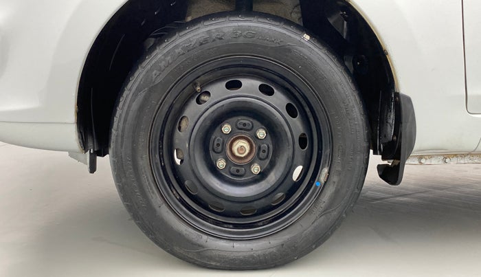 2015 Tata Bolt XM REVOTRON, Petrol, Manual, 28,477 km, Left Front Wheel