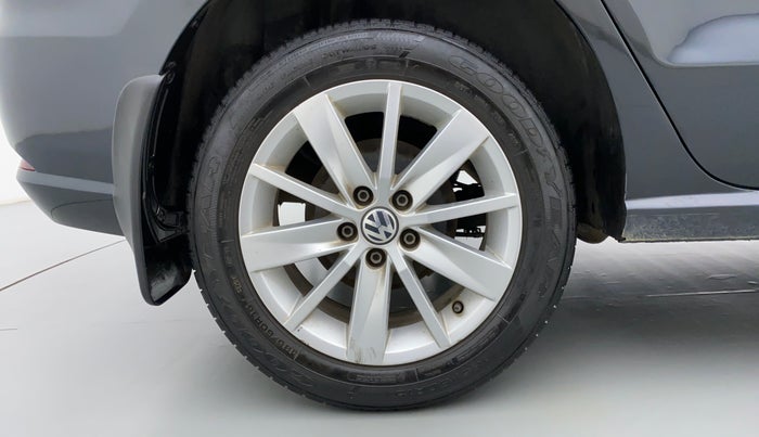 2016 Volkswagen Ameo HIGHLINE 1.2, Petrol, Manual, 30,715 km, Right Rear Wheel
