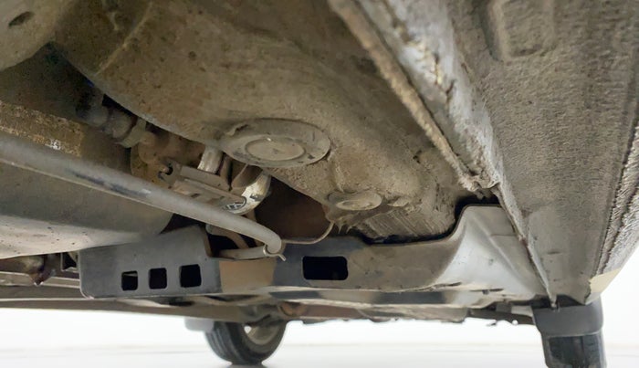 2016 Volkswagen Ameo HIGHLINE 1.2, Petrol, Manual, 30,715 km, Right Side Underbody
