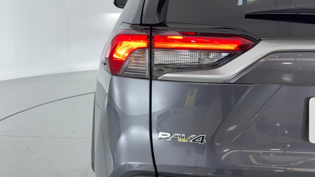 2023 Toyota RAV4 Cruiser (2WD) Hybrid, Automatic, 52071 km, Badge (Boot Left Side)