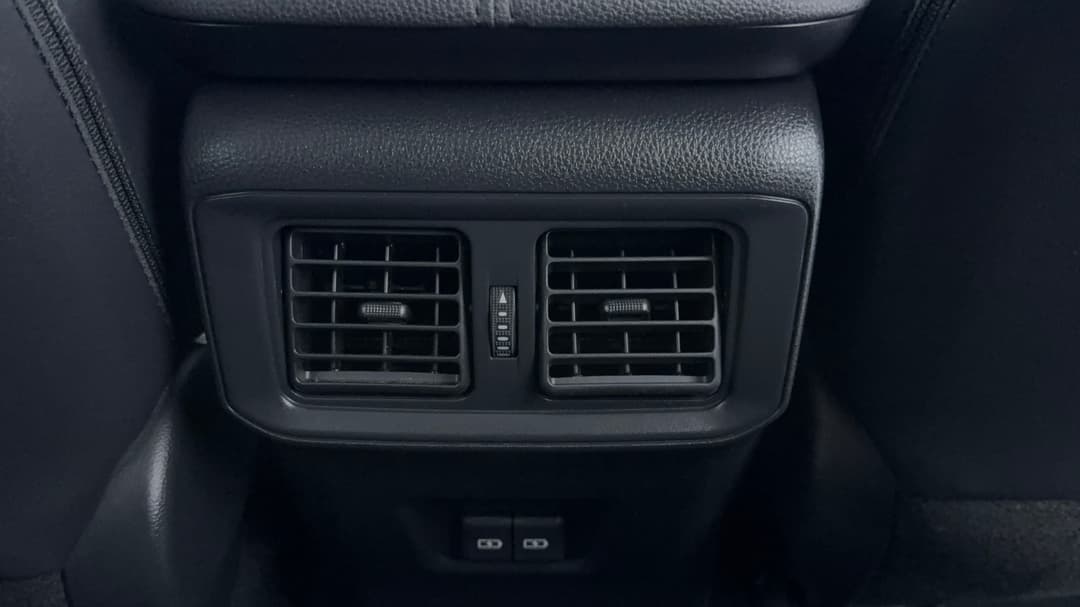 2023 Toyota RAV4 Cruiser (2WD) Hybrid, Automatic, 52071 km, Rear A/C Vent