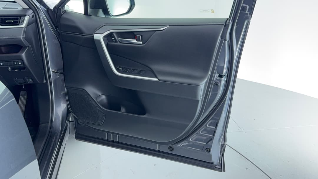 2023 Toyota RAV4 Cruiser (2WD) Hybrid, Automatic, 52071 km, Speaker View