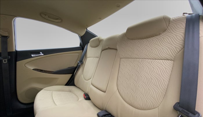 2014 Hyundai Verna FLUIDIC 1.4 VTVT CX, Petrol, Manual, 44,469 km, Right Side Rear Door Cabin View