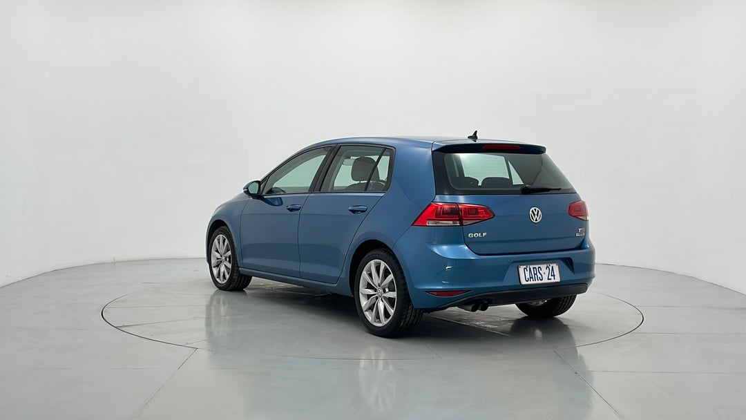 Left Back Diagonal (45- Degree) View