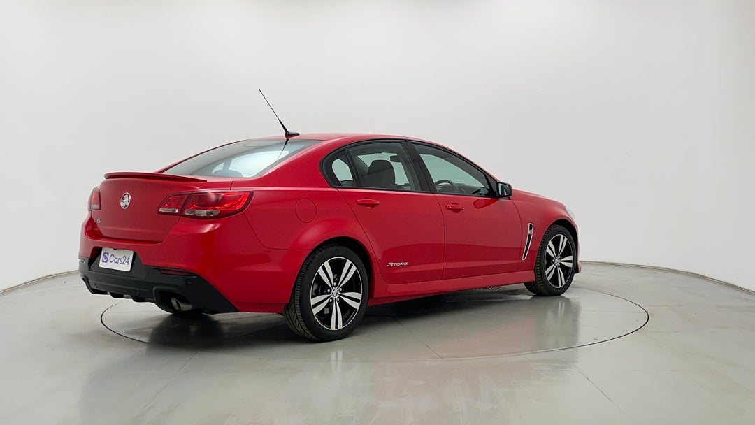 Right Back Diagonal (45- Degree) View