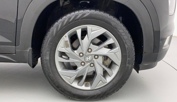 2020 Hyundai Creta SX (O) 1.4 TURBO DCT, Petrol, Automatic, 28,892 km, Right Front Wheel